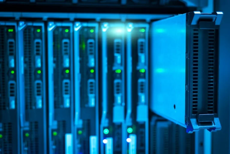 How Data Warehousing Works