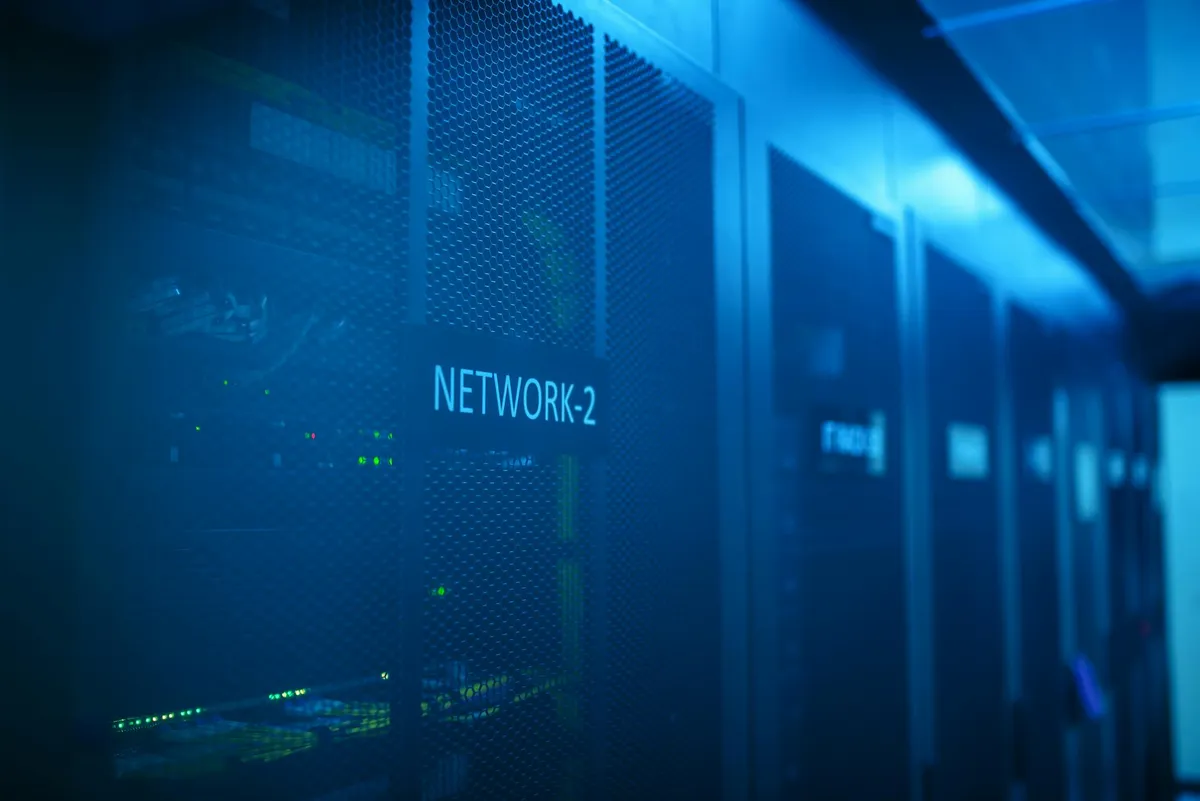 Database connection architecture